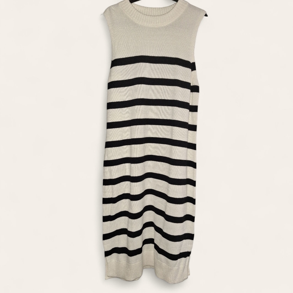 Winter Chic: Sonoma Sleeveless Sweater Dress